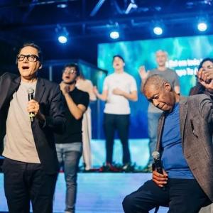 Gospel Legend Ron Kenoly Dies at 81: A Life That Led Millions Into Worship