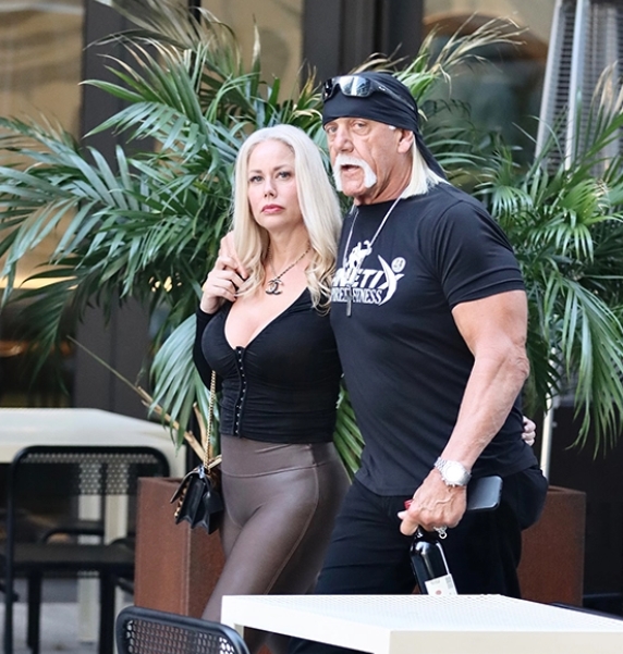 Sky Daily is engaged to wrestler, Hulk Hogan