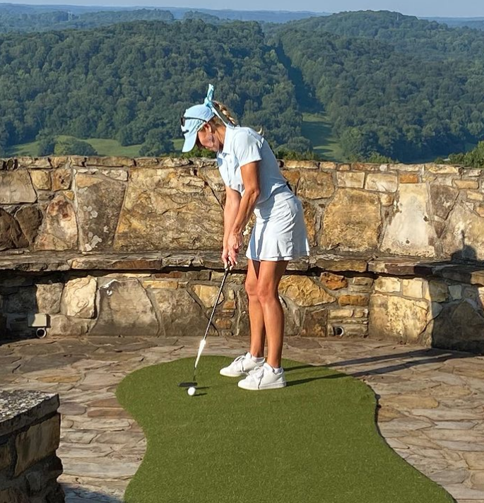 Natalie Gulbis - American Golfer