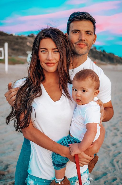 Jacqueline MacInnes Wood Family