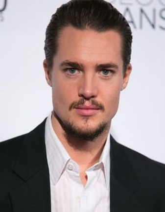 Alexander Dreymon