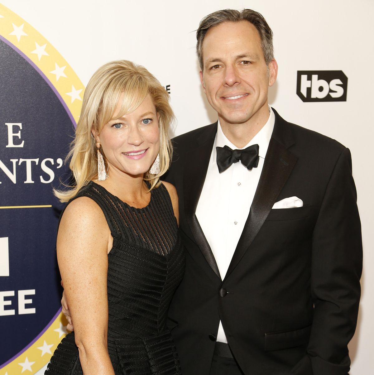 Jake Tapper and his wife, Jennifer