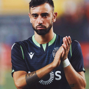 Bruno Fernandes Facts, Bio, Wiki, Net Worth, Age, Height, Family, Affair, Salary, Career, Biography, Ethnicity, Nationality, Wife, Transfer, Contract - FactMandu